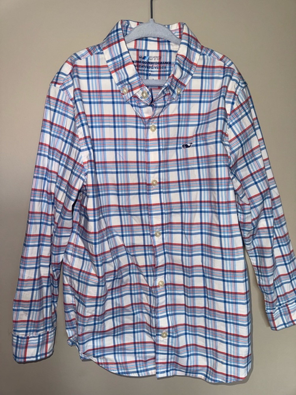 Boys size 7 Vineyard Vines Blue & Red Plaid Button-Down Shirt
